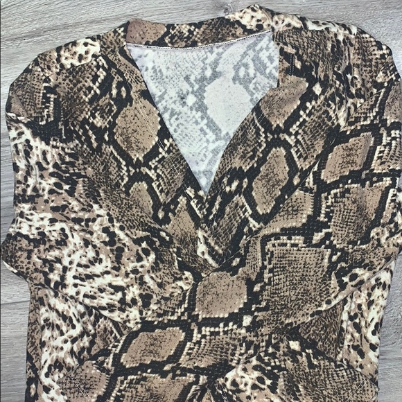 Vici Snake Print Cardigan - Picture 7 of 9